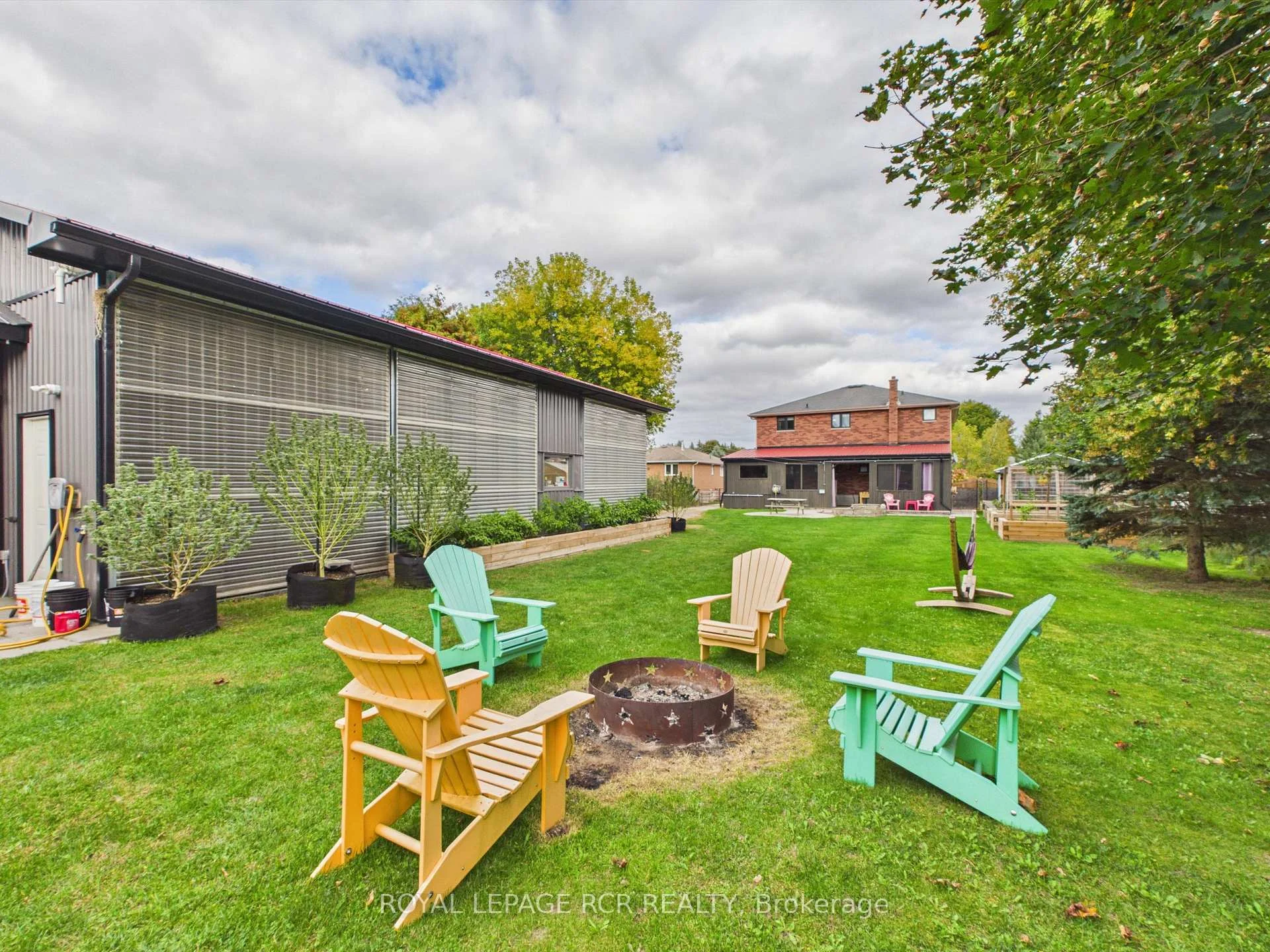 Photo 87 of 16 Loree Drive, Adjala-Tosorontio, Everett — HOMEH