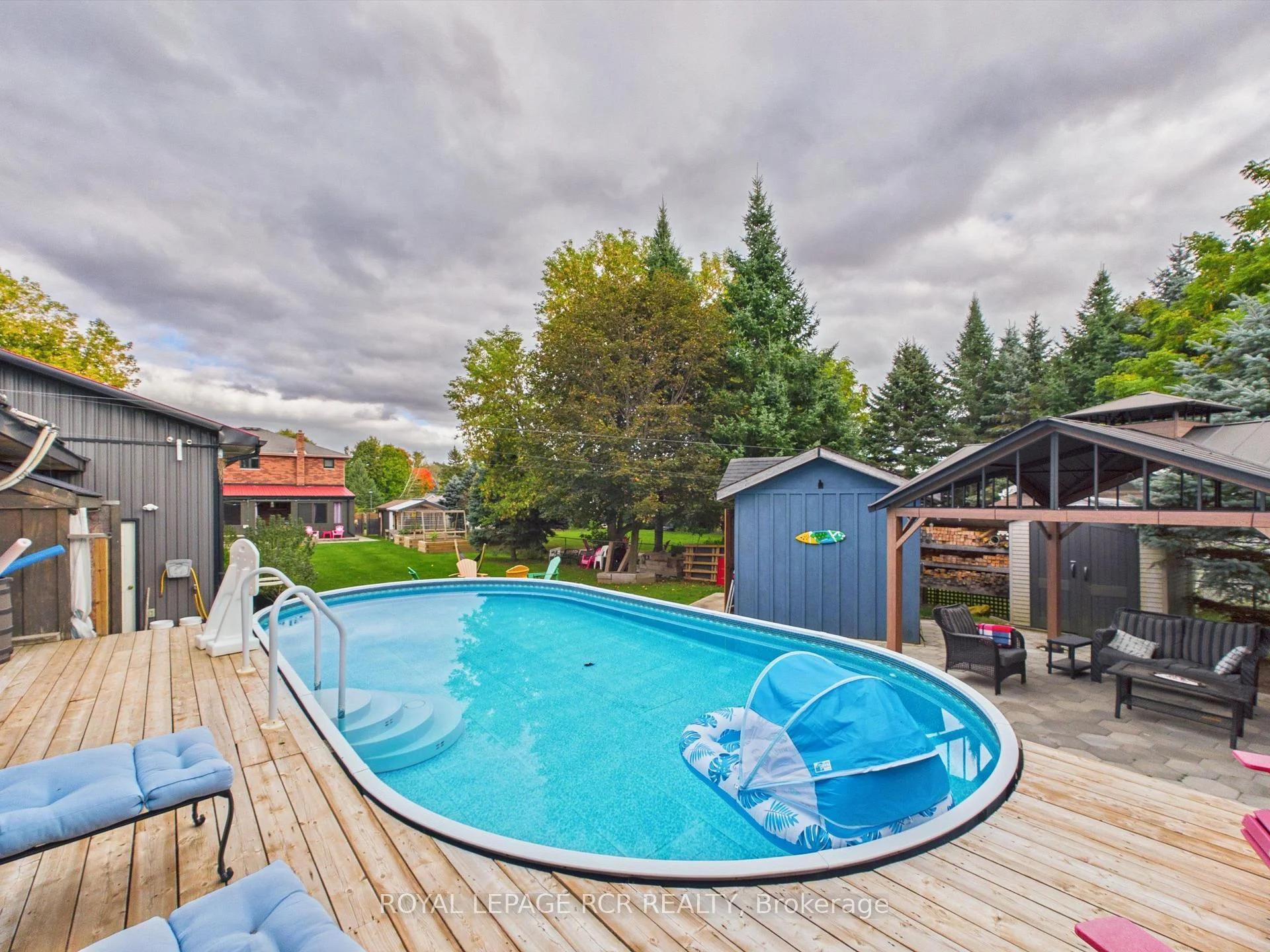 Photo 88 of 16 Loree Drive, Adjala-Tosorontio, Everett — HOMEH