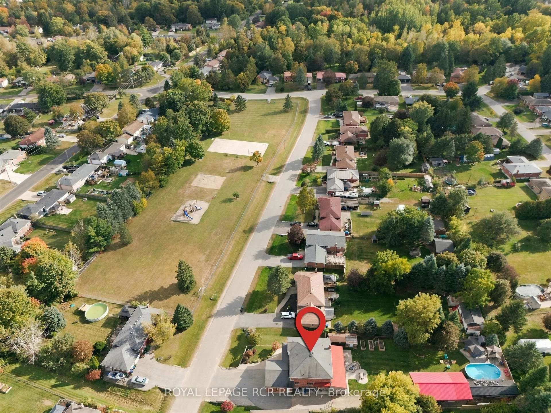 Photo 95 of 16 Loree Drive, Adjala-Tosorontio, Everett — HOMEH