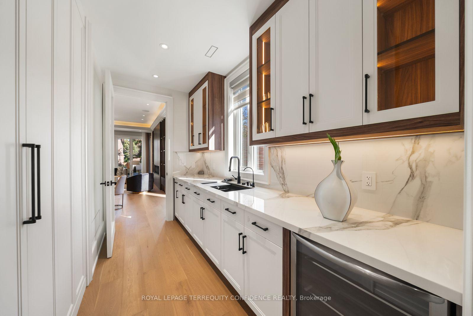 Photo 14 of 229 Florence Avenue, North York, Lansing-Westgate — HOMEH