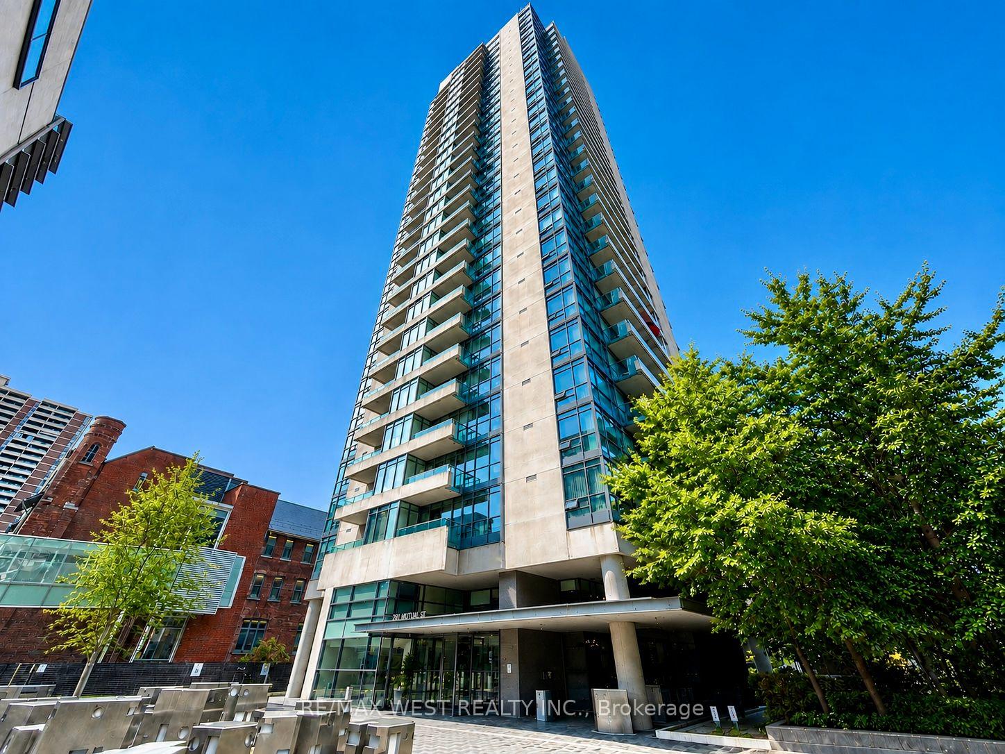 Front of Unit 2408, 281 Mutual Street