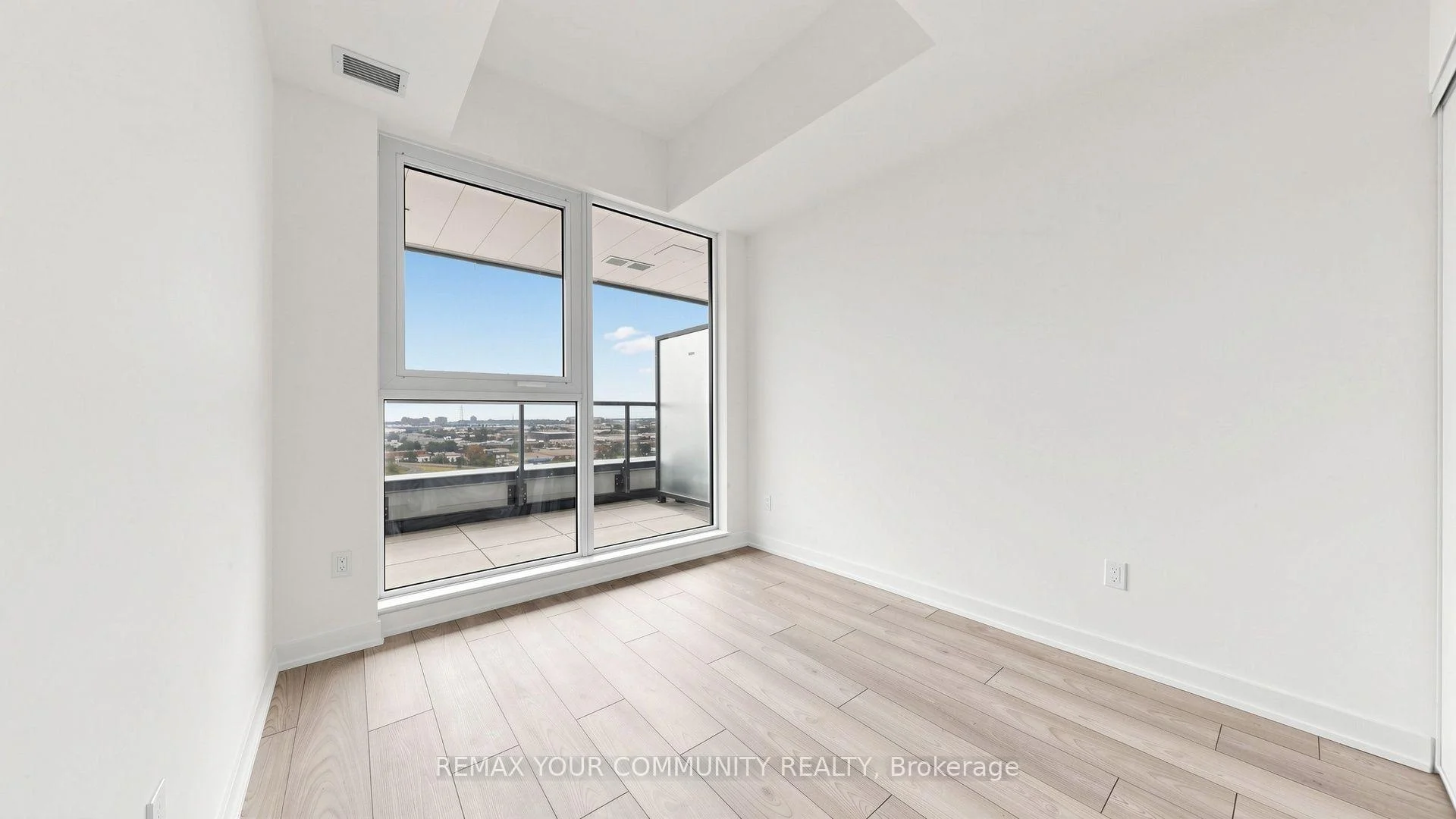 Photo 22 of Unit 1104, 1007 Queensway Avenue, Etobicoke, Etobicoke West Mall — HOMEH