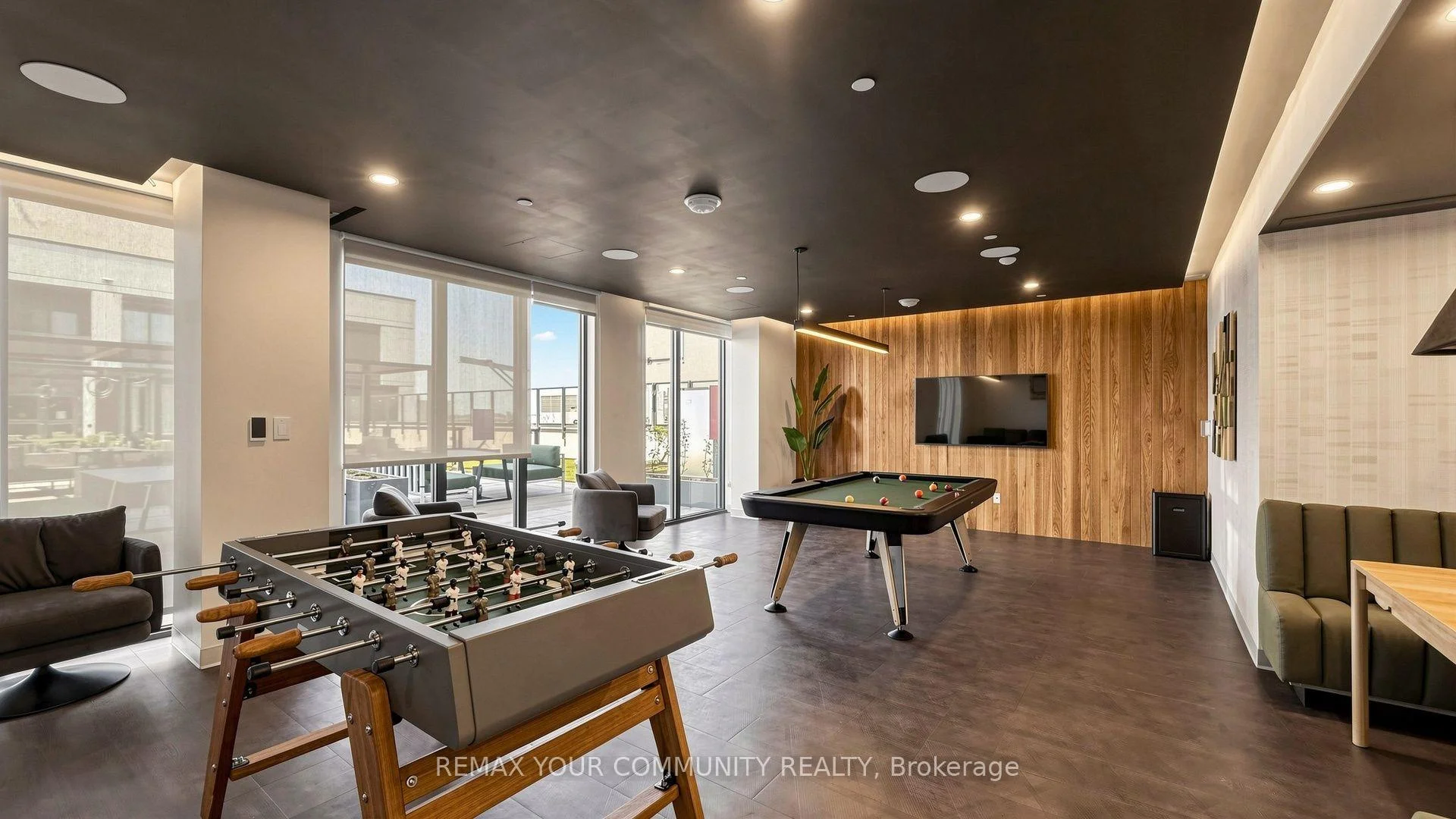 Photo 42 of Unit 1104, 1007 Queensway Avenue, Etobicoke, Etobicoke West Mall — HOMEH