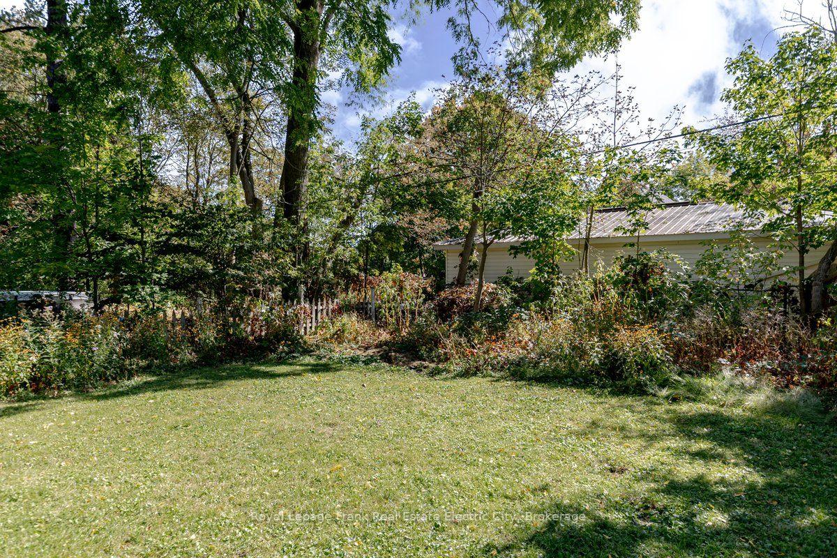 Photo 42 of 567 King Street, Peterborough, Town Ward 3 — HOMEH