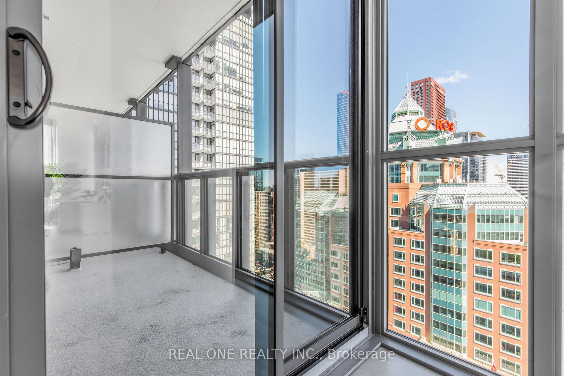 Photo 30 of Unit 1801, 101 Charles Street E, Toronto, Church-Yonge Corridor — HOMEH