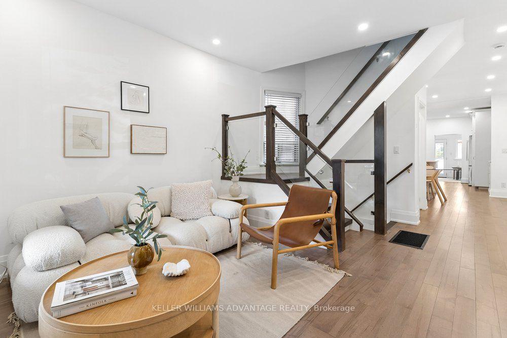 Photo 3 of 509 Crawford Street, Toronto, Palmerston-Little Italy — HOMEH