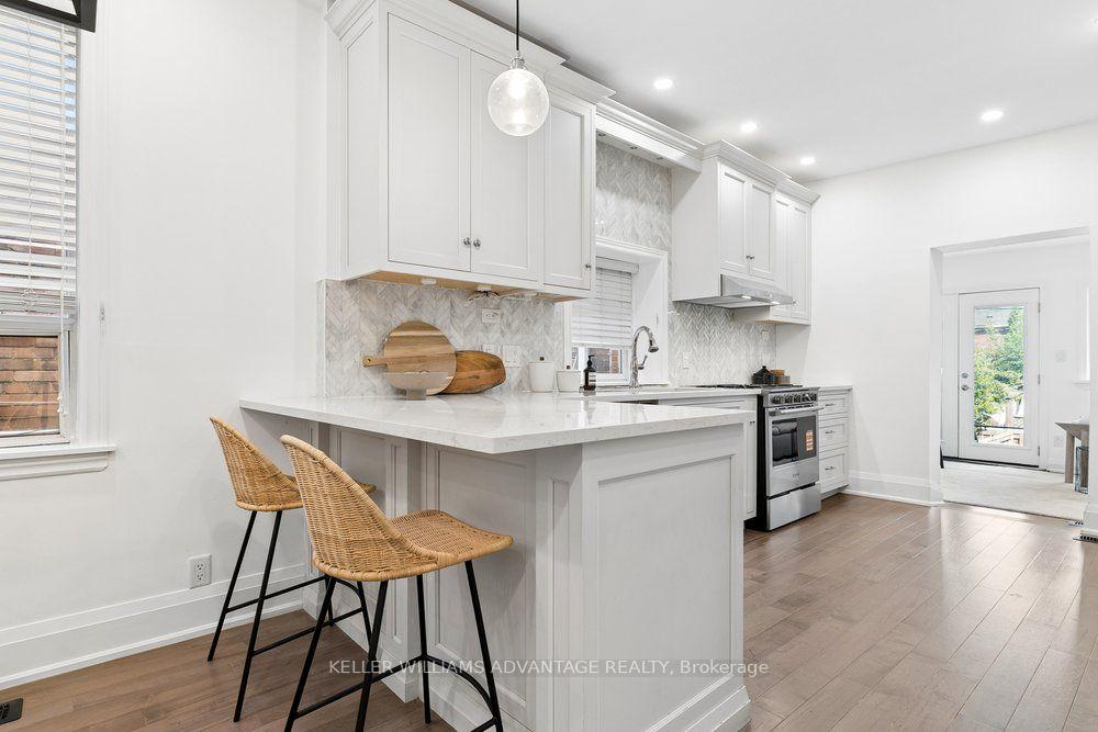 Photo 10 of 509 Crawford Street, Toronto, Palmerston-Little Italy — HOMEH