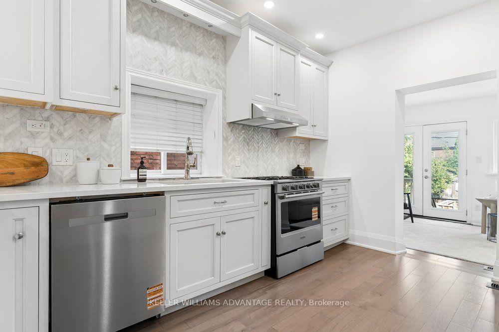 Photo 11 of 509 Crawford Street, Toronto, Palmerston-Little Italy — HOMEH