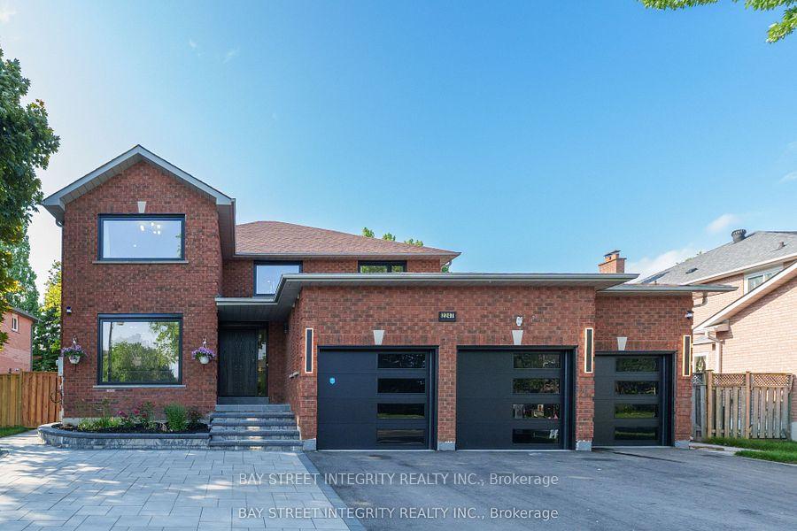 Photo of 2247 Rodick Road