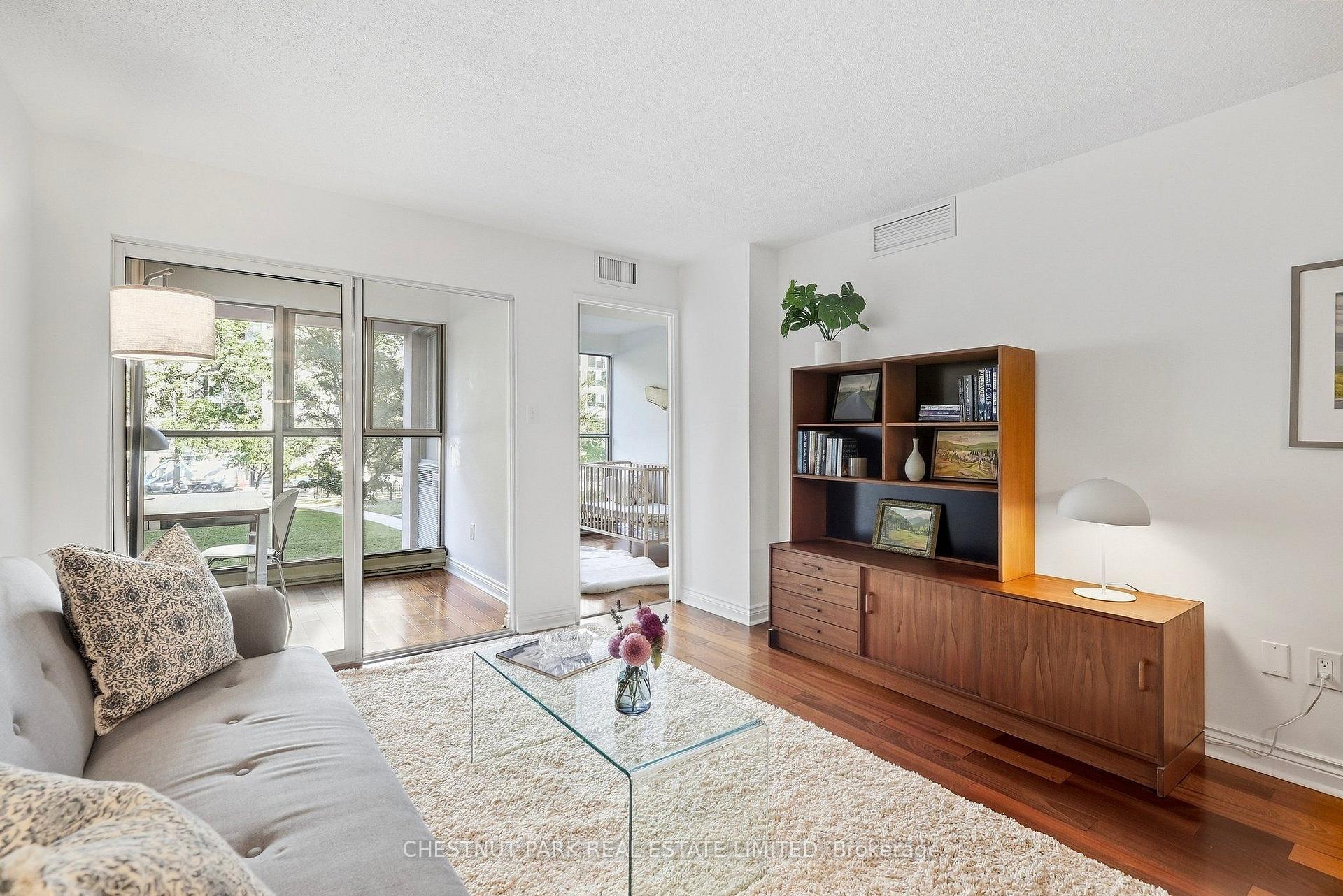Photo 9 of Unit 211, 65 Scadding Avenue, Toronto, Waterfront Communities — HOMEH