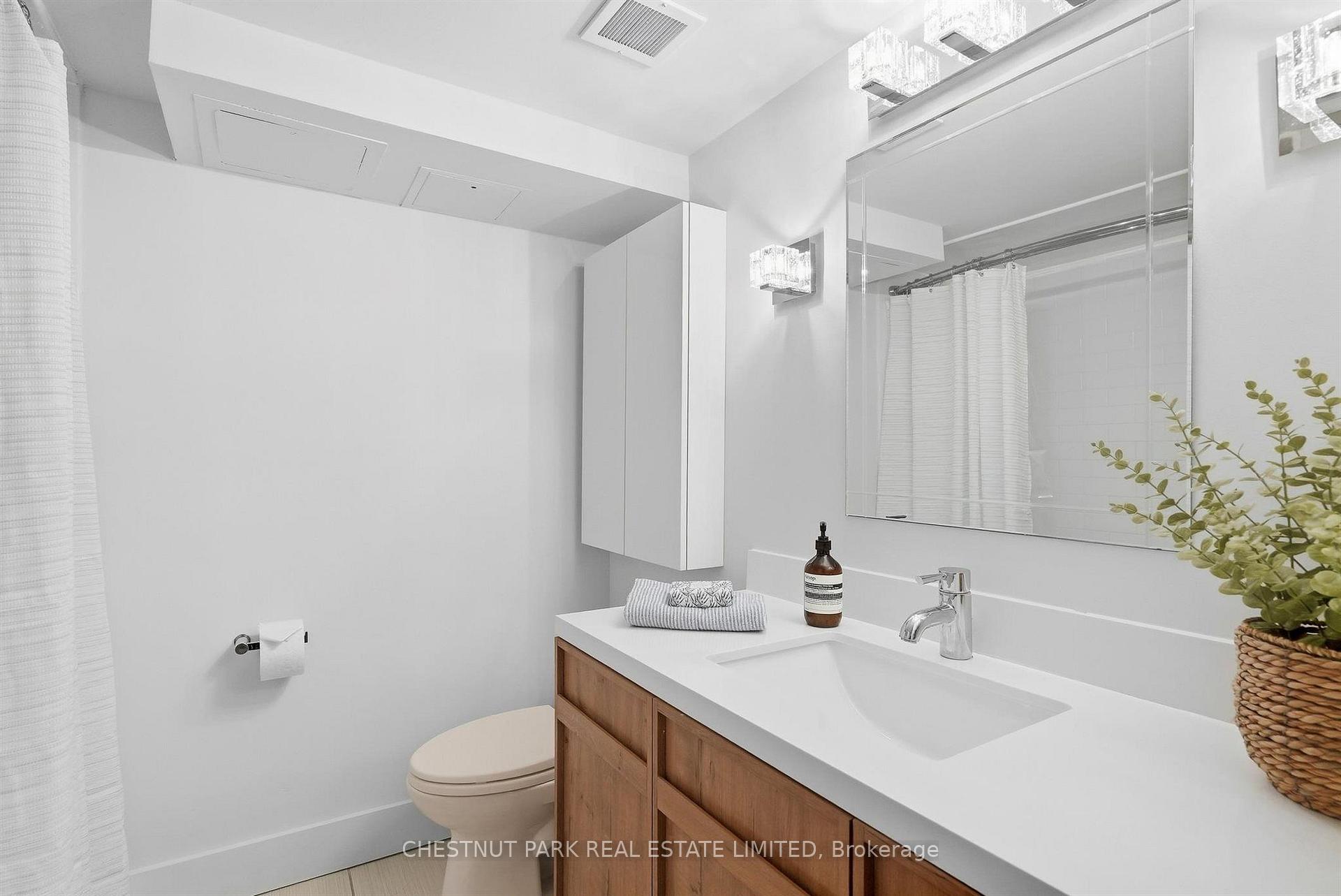 Photo 17 of Unit 211, 65 Scadding Avenue, Toronto, Waterfront Communities — HOMEH