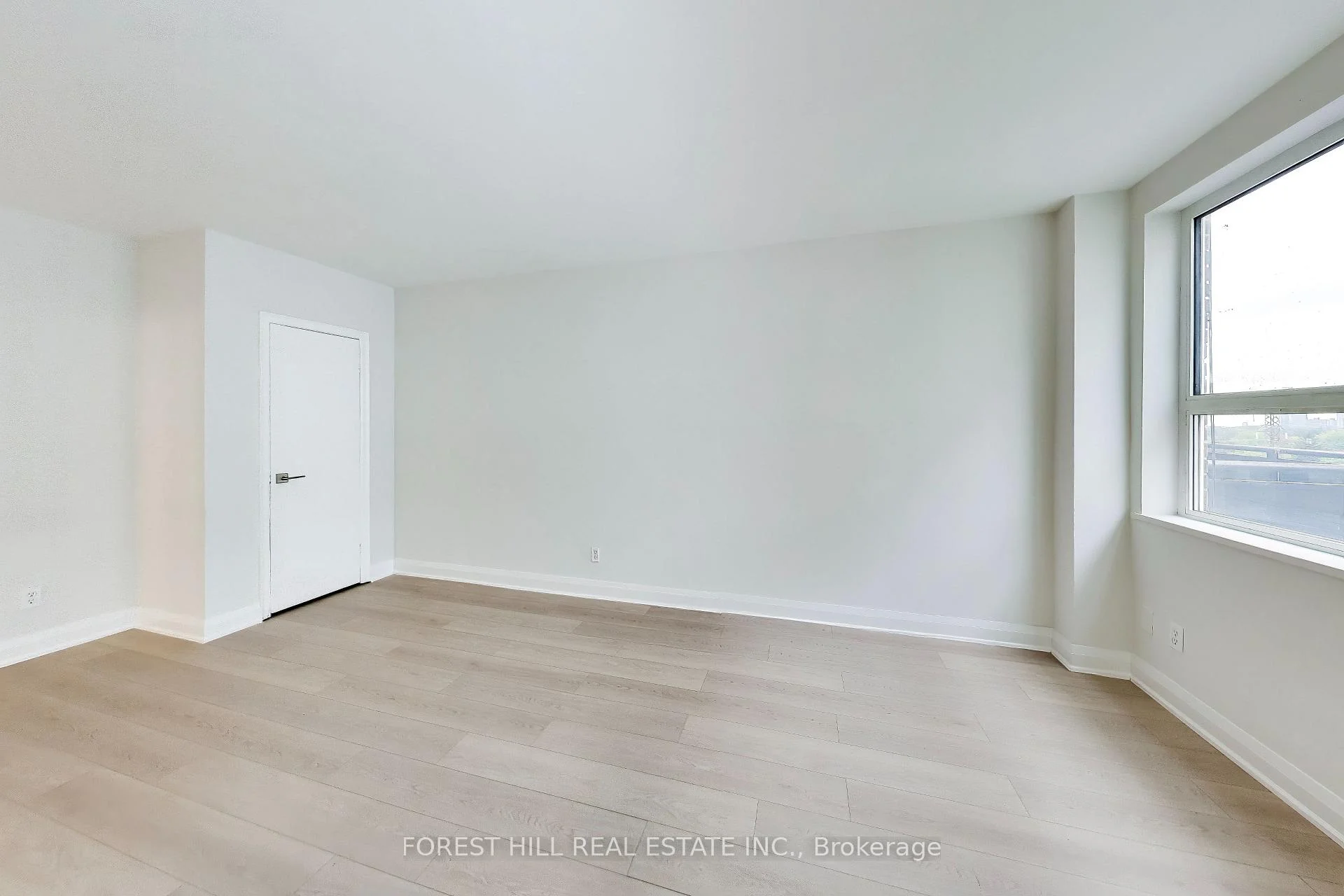 Photo 26 of Unit 807, 291 Avenue Road, Toronto, Yonge-St. Clair — HOMEH