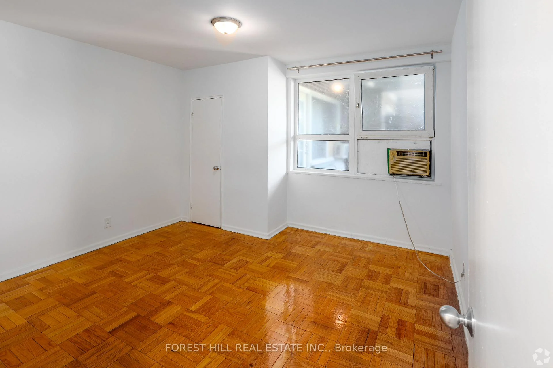 Photo 38 of Unit 807, 291 Avenue Road, Toronto, Yonge-St. Clair — HOMEH