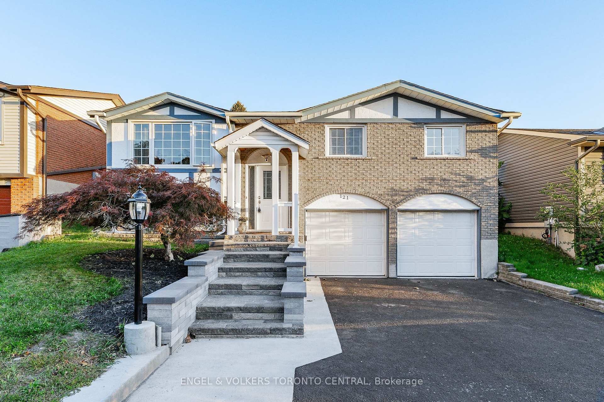 Photo 50 of 121 Southwood Drive, Kitchener, Country Hills — HOMEH