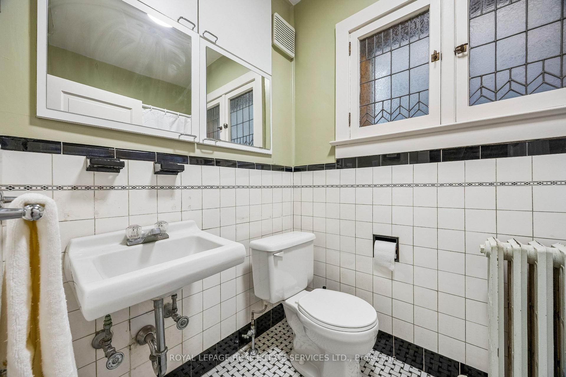 Photo 10 of 602 Indian Road, Toronto, High Park North — HOMEH