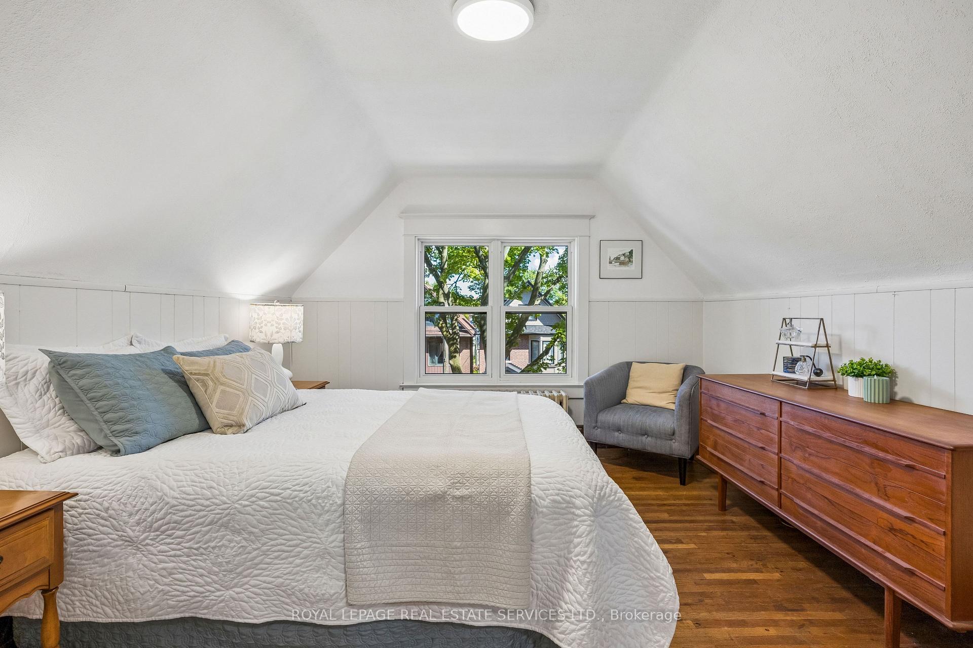 Photo 16 of 602 Indian Road, Toronto, High Park North — HOMEH