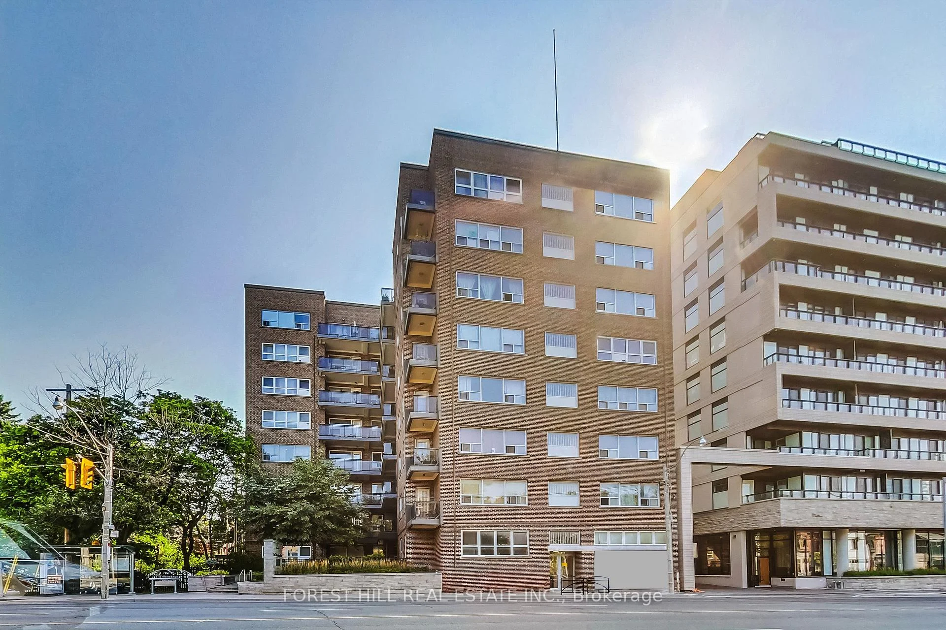 Photo of Unit 501, 291 Avenue Road
