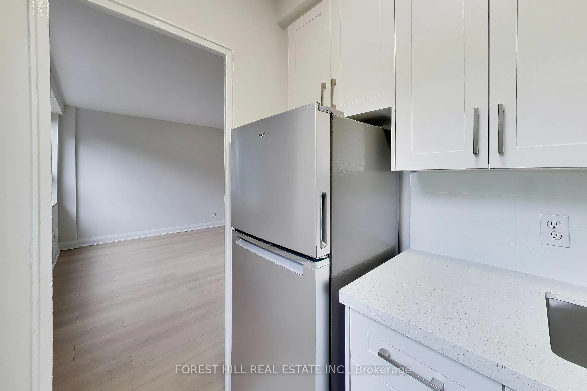 Photo 28 of Unit 501, 291 Avenue Road, Toronto, Yonge-St. Clair — HOMEH