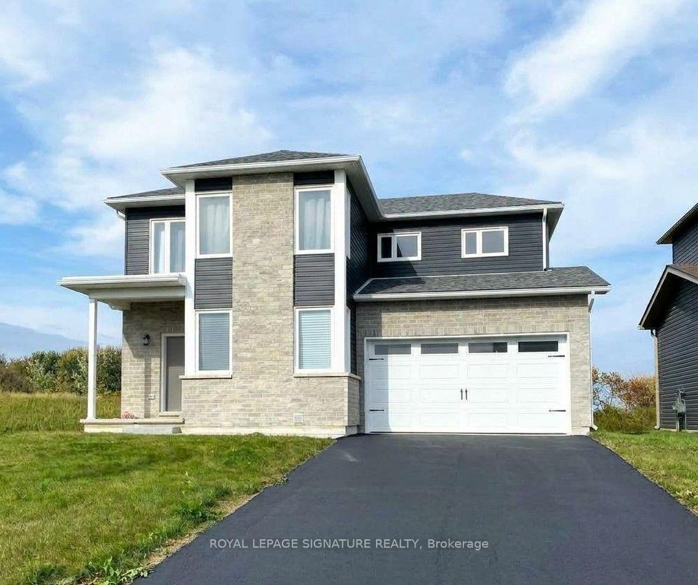 Photo 2 of 14 Griffin Street, Prince Edward County, Picton — HOMEH