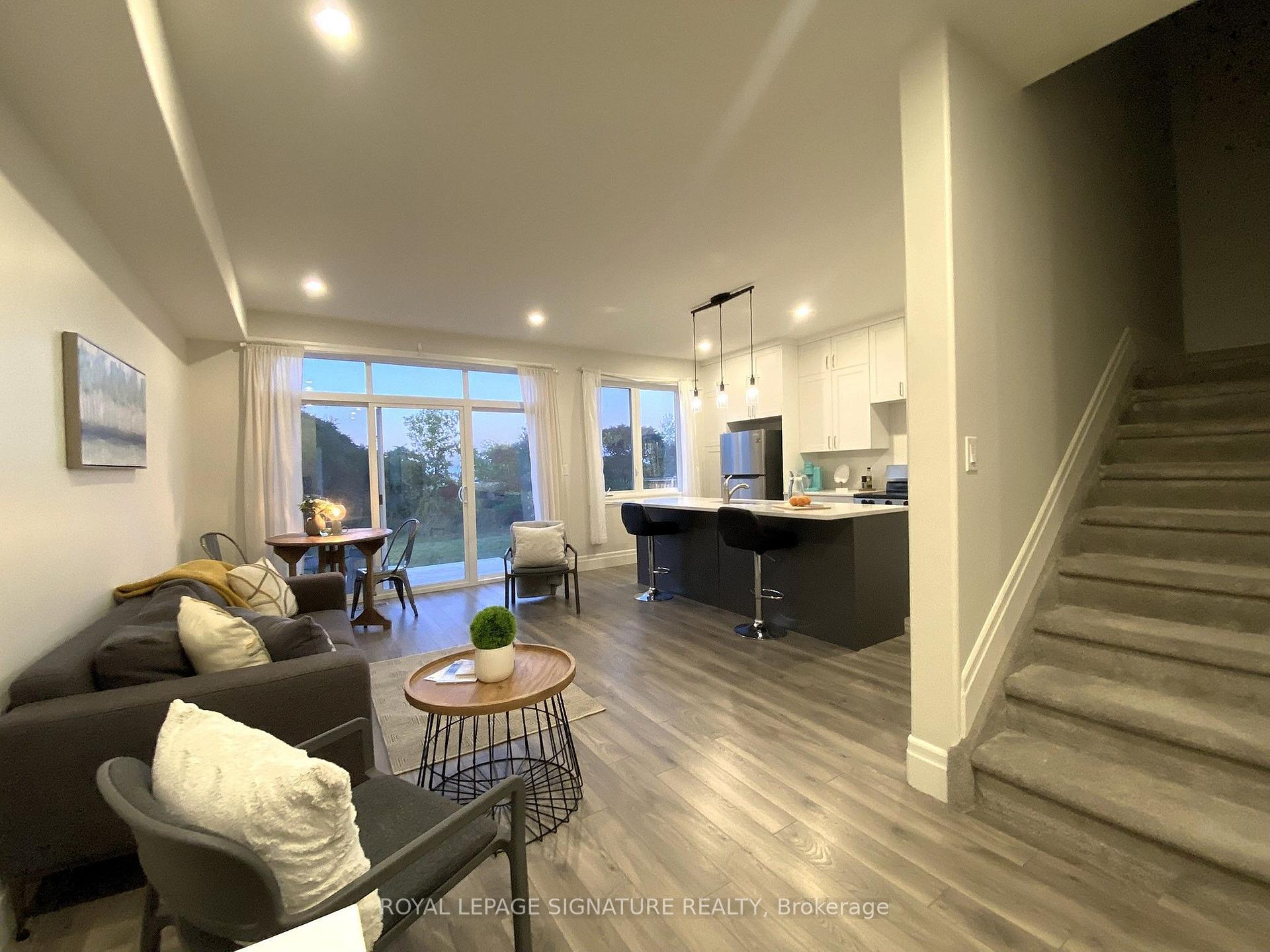 Photo 4 of 14 Griffin Street, Prince Edward County, Picton — HOMEH