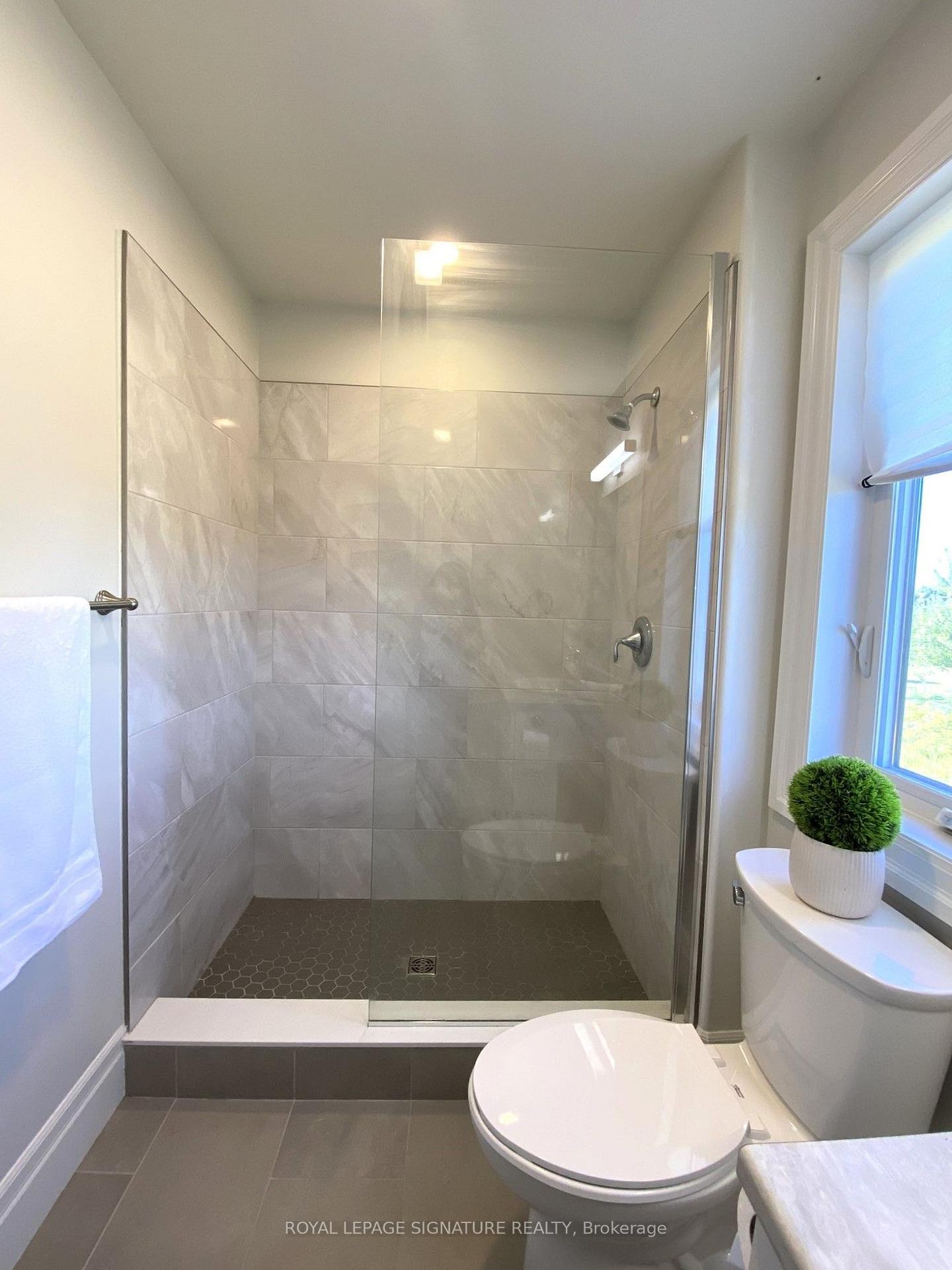 Photo 17 of 14 Griffin Street, Prince Edward County, Picton — HOMEH