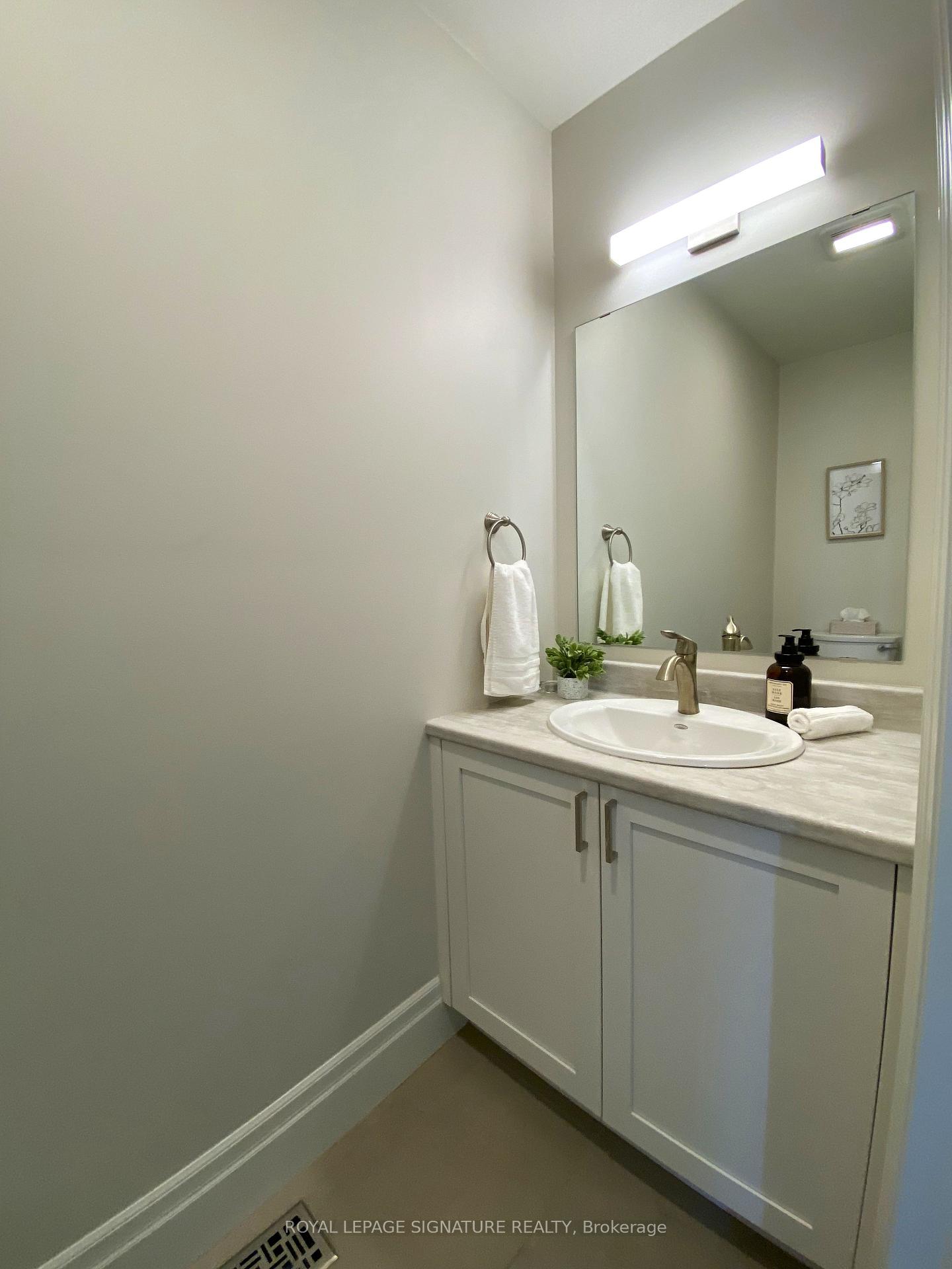 Photo 27 of 14 Griffin Street, Prince Edward County, Picton — HOMEH