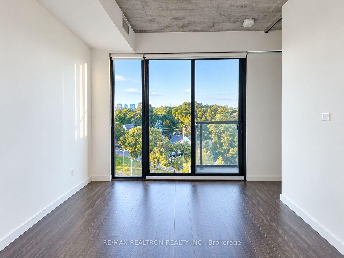 Photo 10 of Unit 608, 7 Smith Crescent, Etobicoke, Stonegate-Queensway — HOMEH