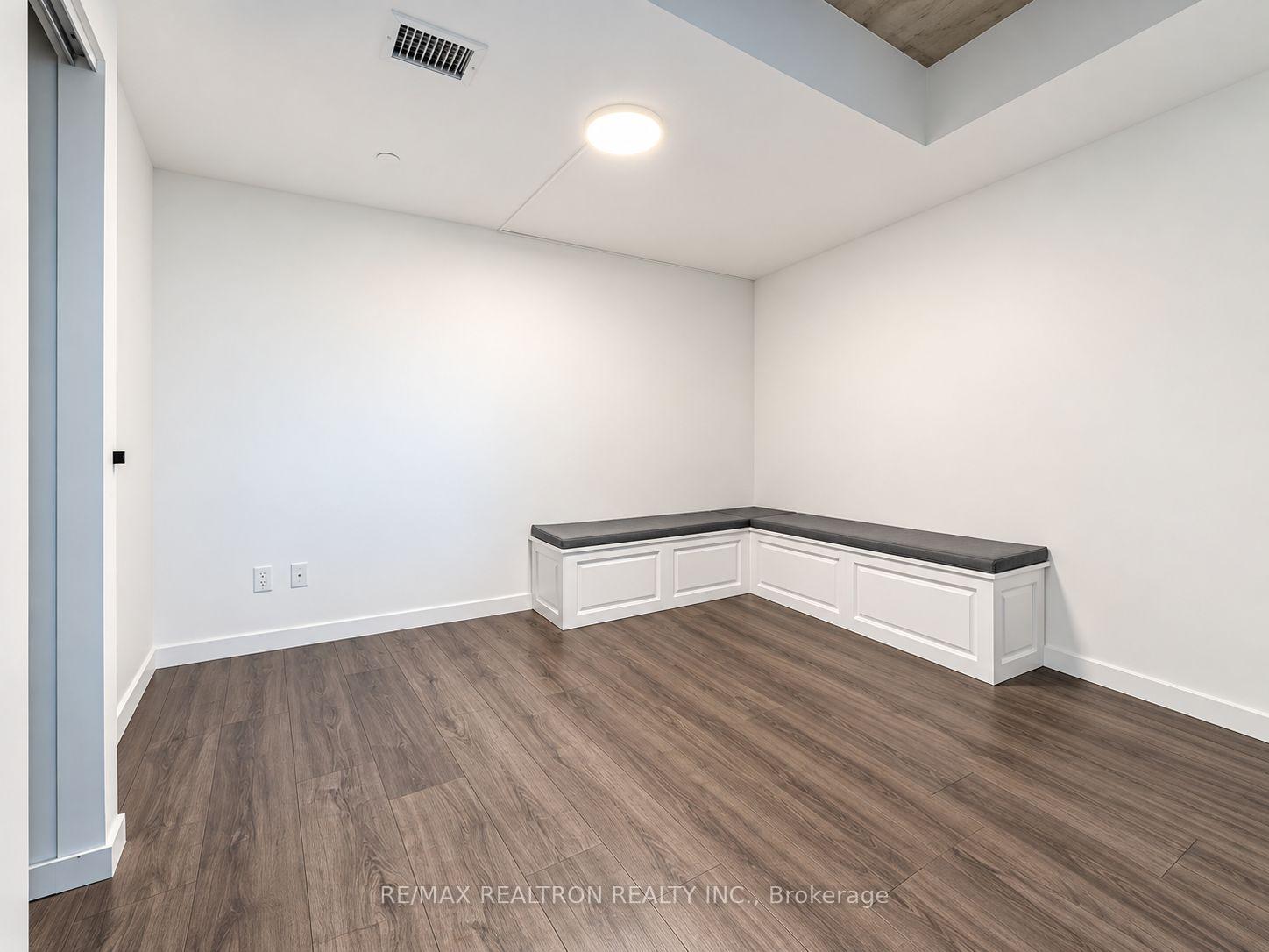 Photo 17 of Unit 608, 7 Smith Crescent, Etobicoke, Stonegate-Queensway — HOMEH