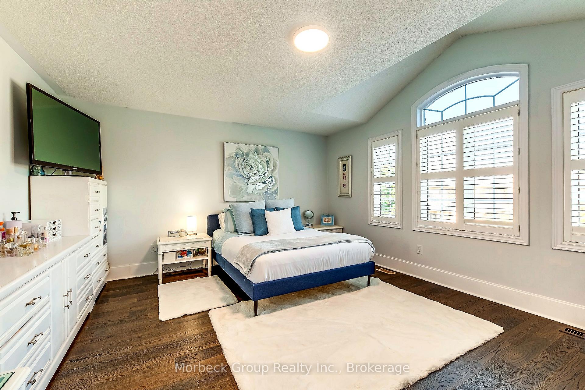 Photo 13 of 1436 Gulledge Trail, Oakville, West Oak Trails — HOMEH