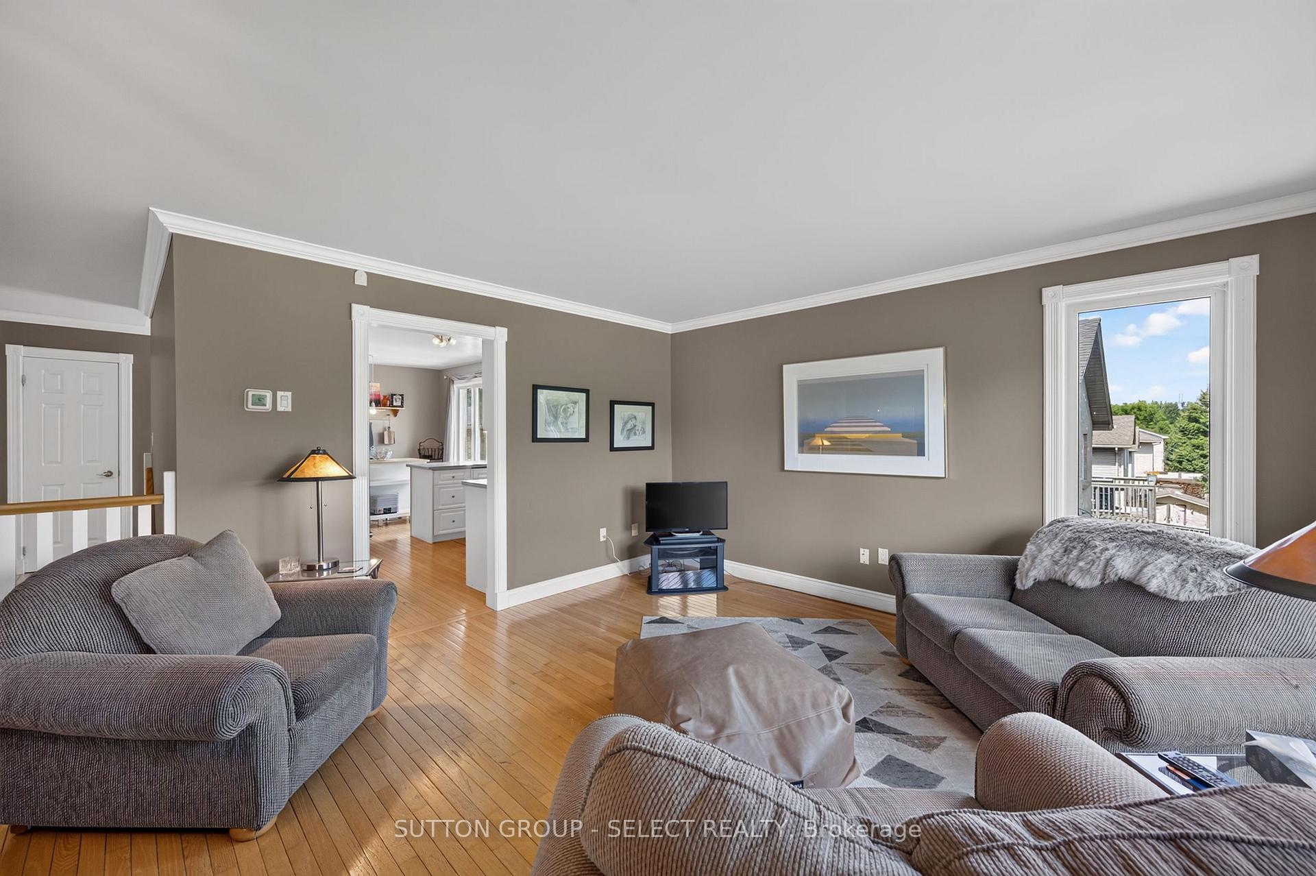 Photo 9 of 58 Eula White Place, London, South J — HOMEH