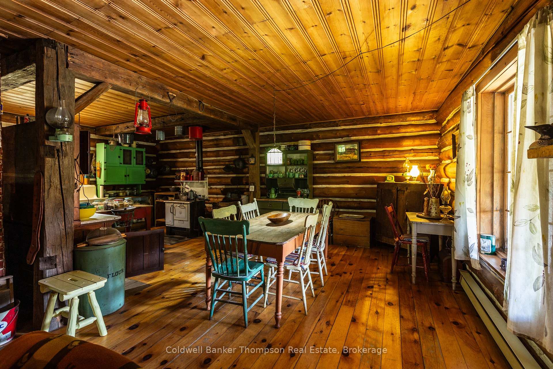 Photo 5 of 712 Highway 592 N, Perry, Novar — HOMEH
