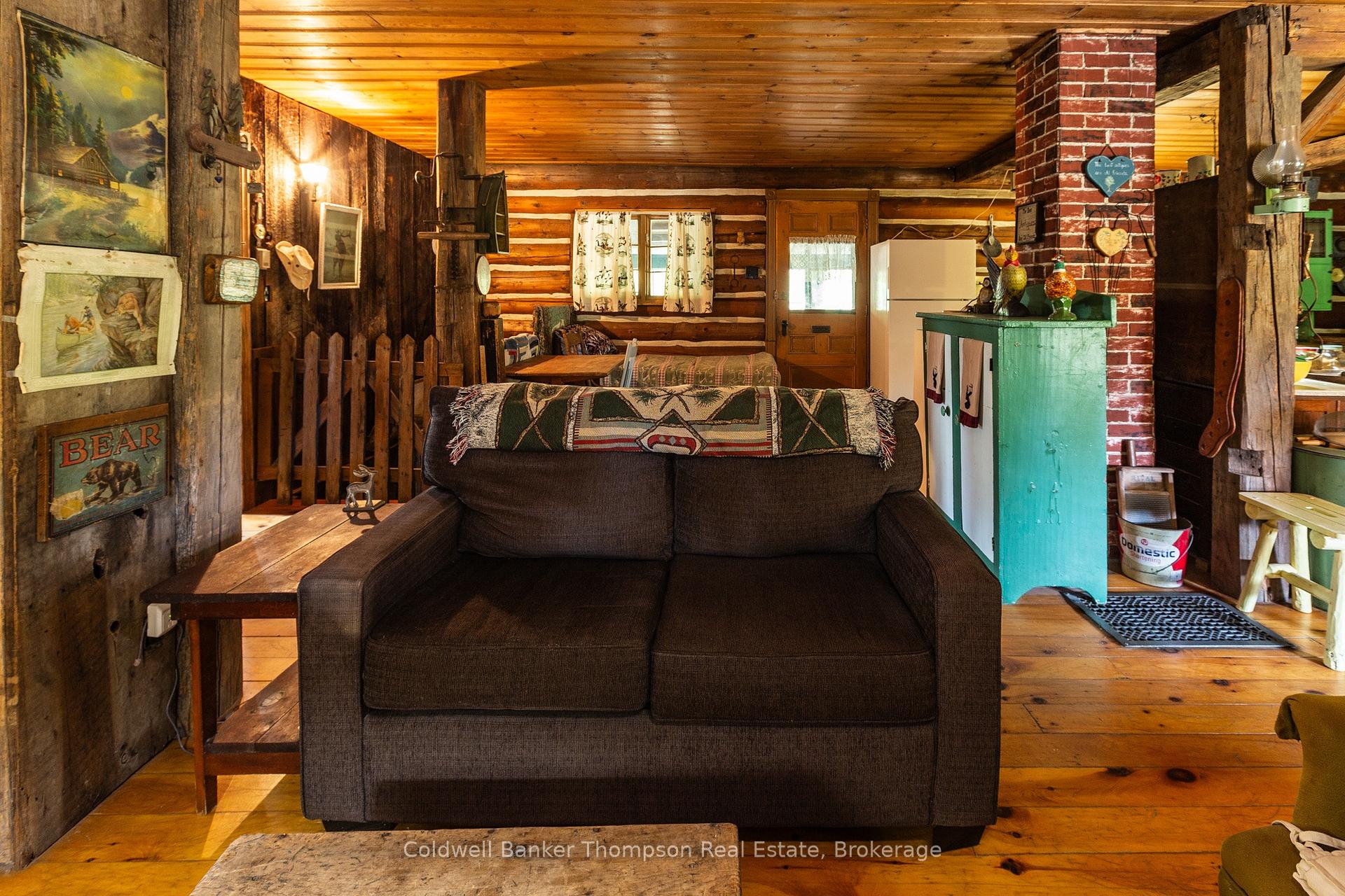 Photo 13 of 712 Highway 592 N, Perry, Novar — HOMEH