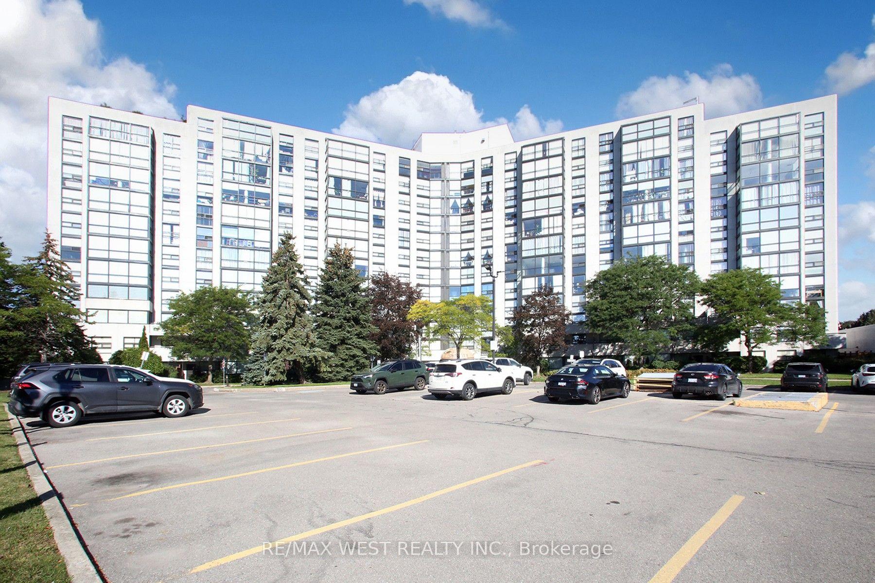 Photo of Unit 305, 40 Harding Boulevard W