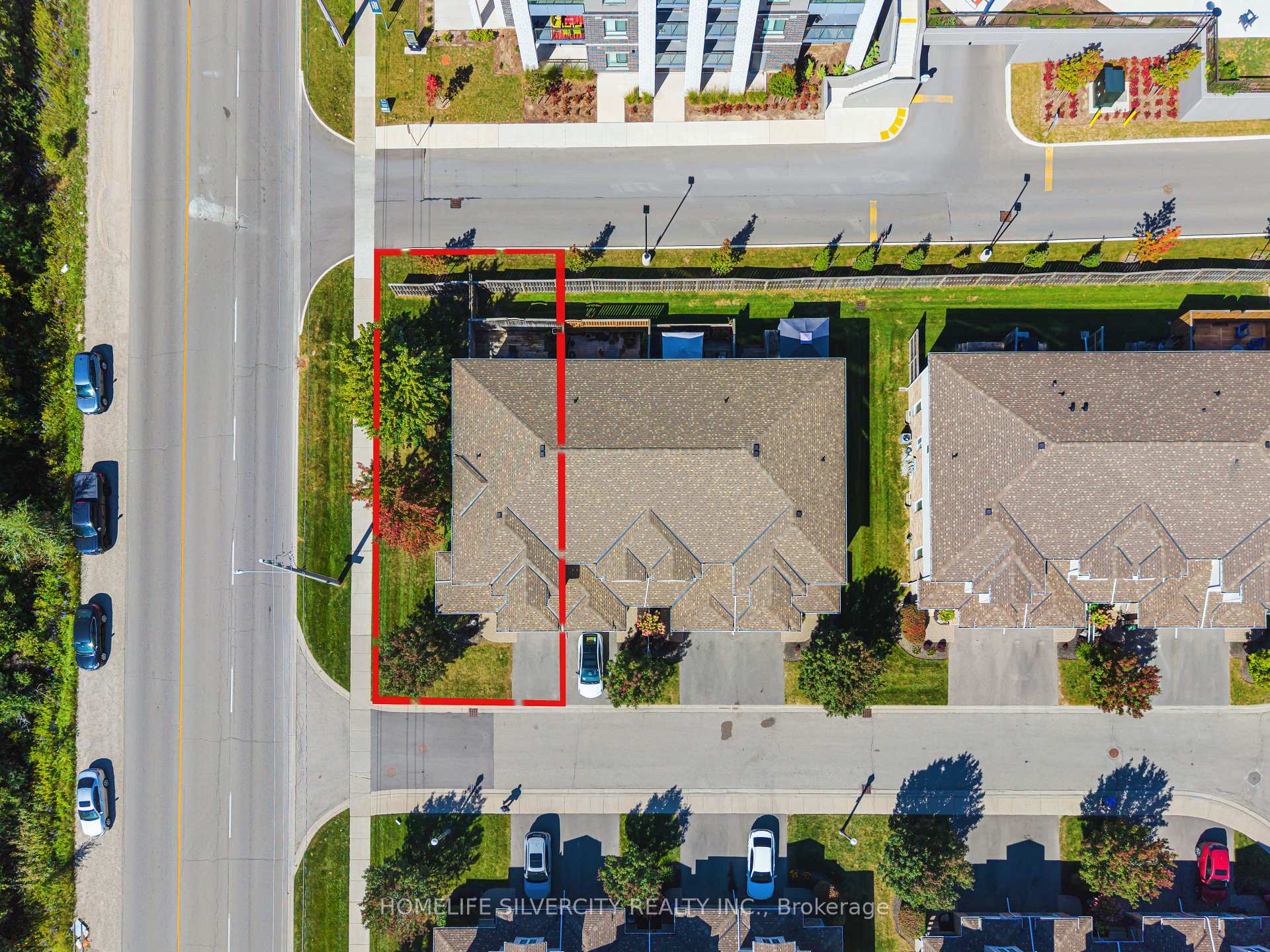 Photo 3 of Unit 27, 20 Shackleton Drive, Guelph, Grange Road — HOMEH
