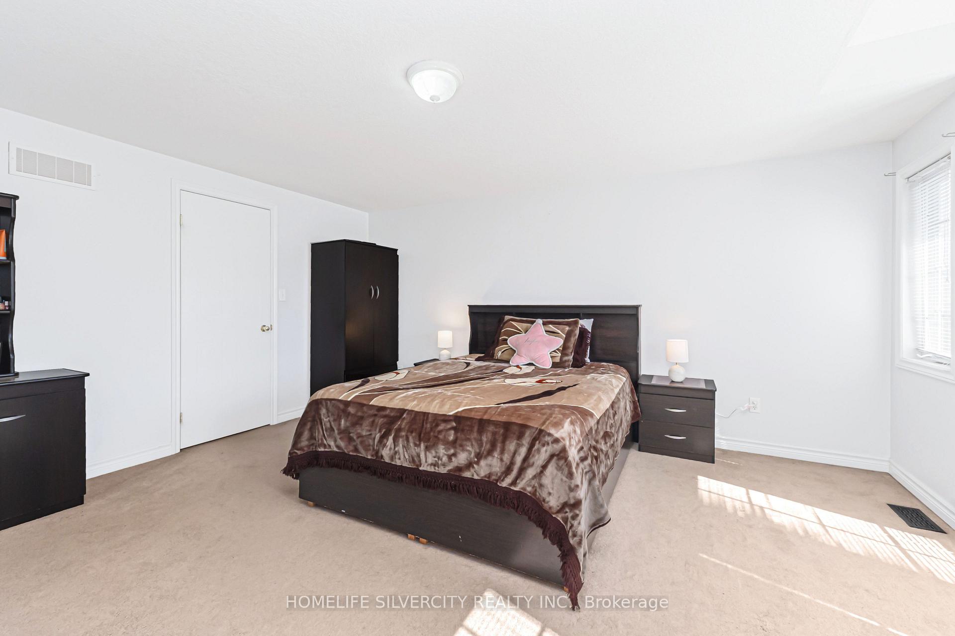 Photo 28 of Unit 27, 20 Shackleton Drive, Guelph, Grange Road — HOMEH
