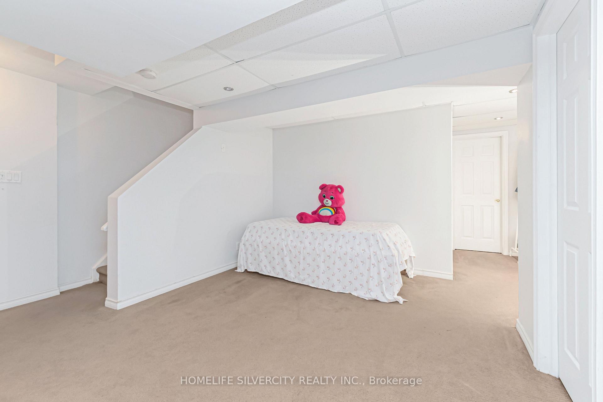 Photo 38 of Unit 27, 20 Shackleton Drive, Guelph, Grange Road — HOMEH