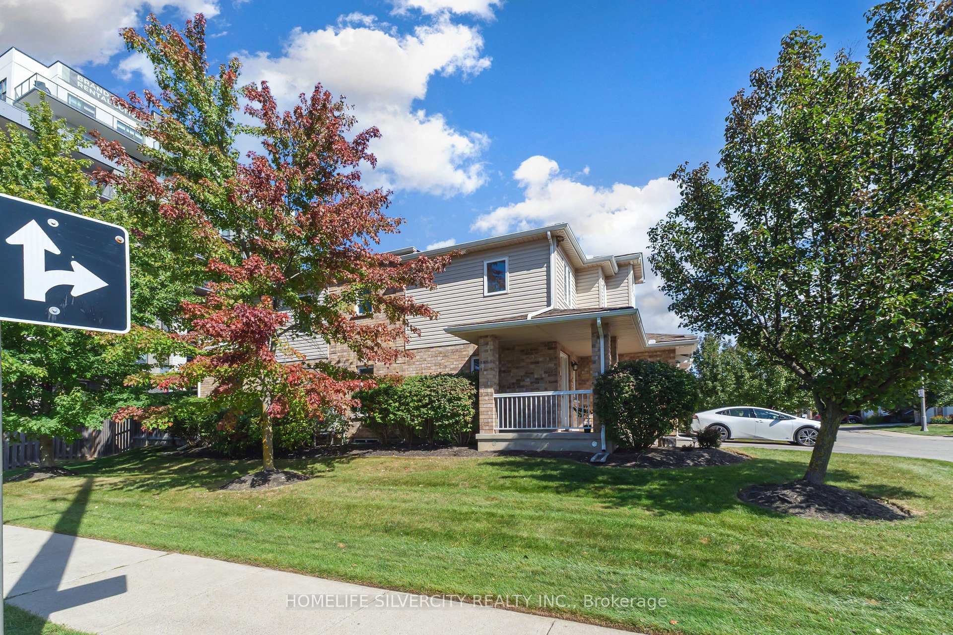 Photo 44 of Unit 27, 20 Shackleton Drive, Guelph, Grange Road — HOMEH