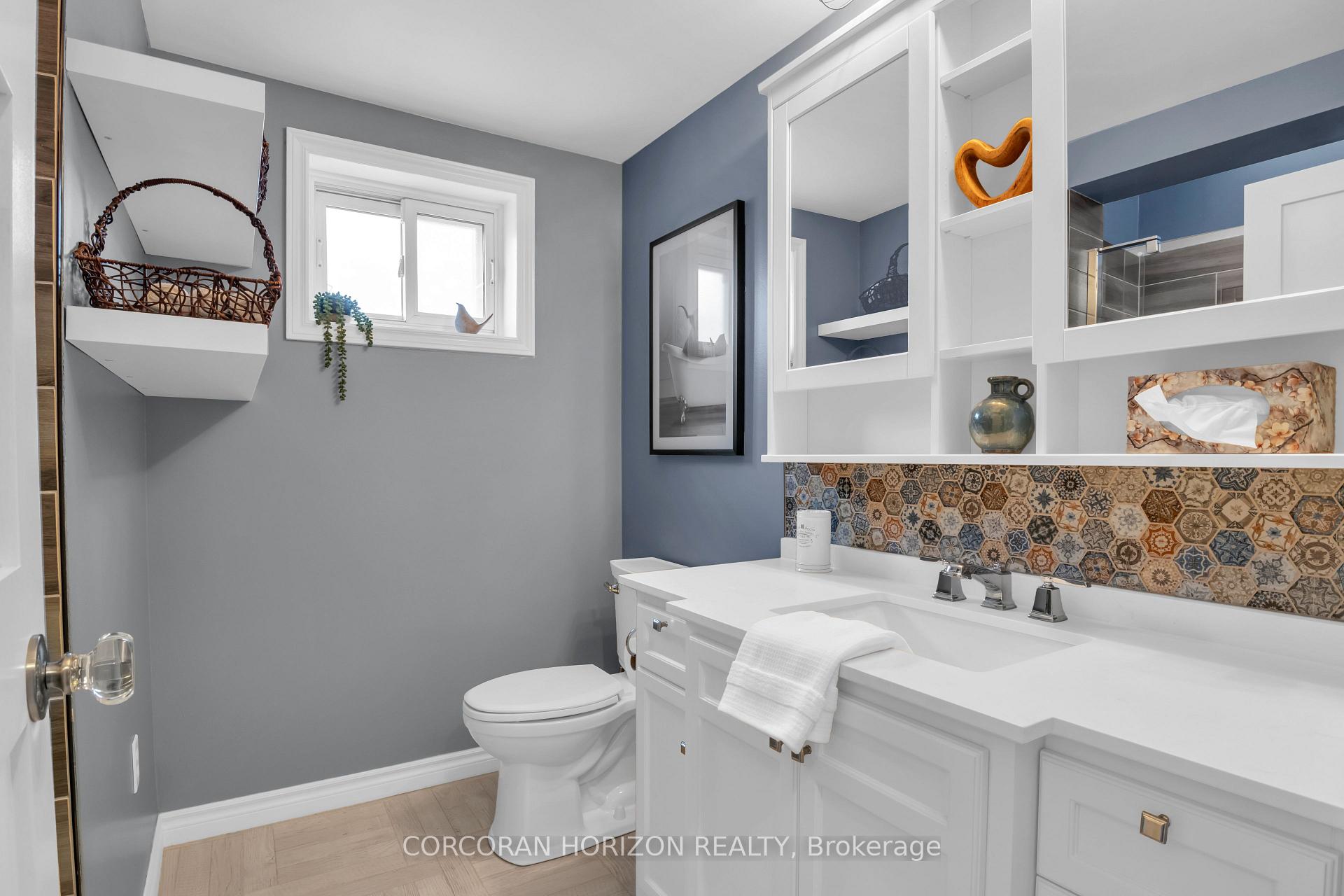 Photo 18 of 296 Weber Street E, Kitchener, King East — HOMEH