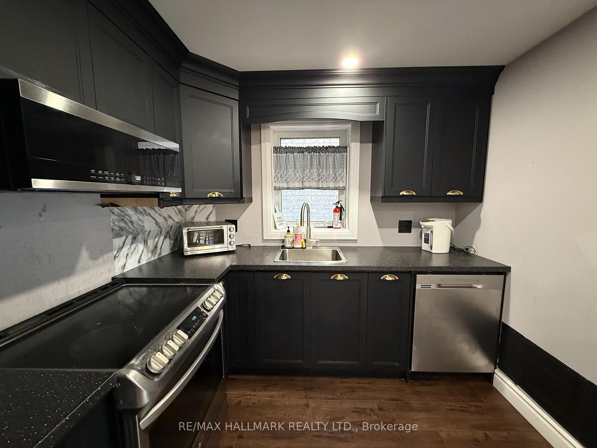 Photo 20 of Unit Lower Level, 91 Glensteeple Trail, Aurora, Aurora Estates — HOMEH