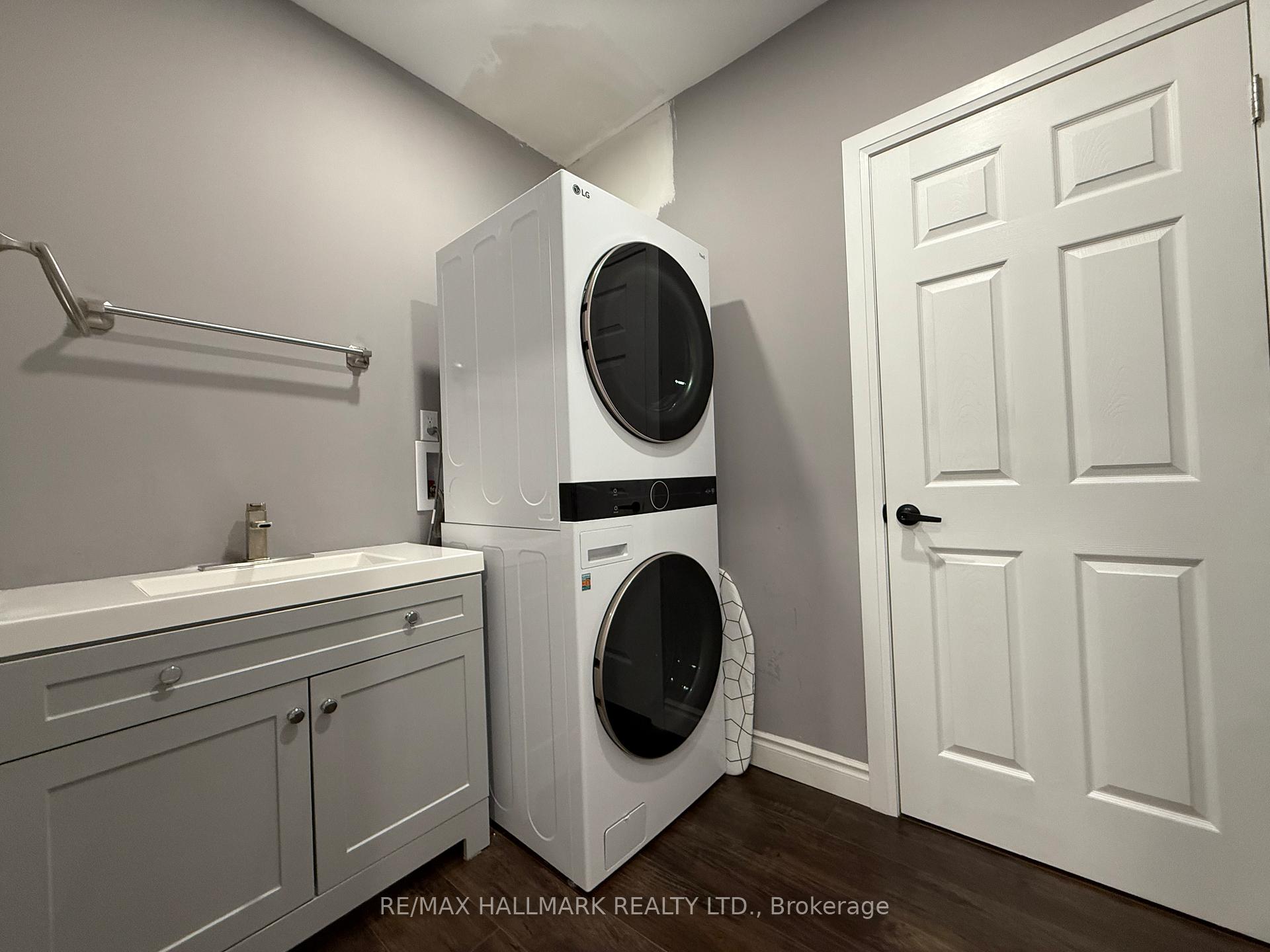 Photo 40 of Unit Lower Level, 91 Glensteeple Trail, Aurora, Aurora Estates — HOMEH
