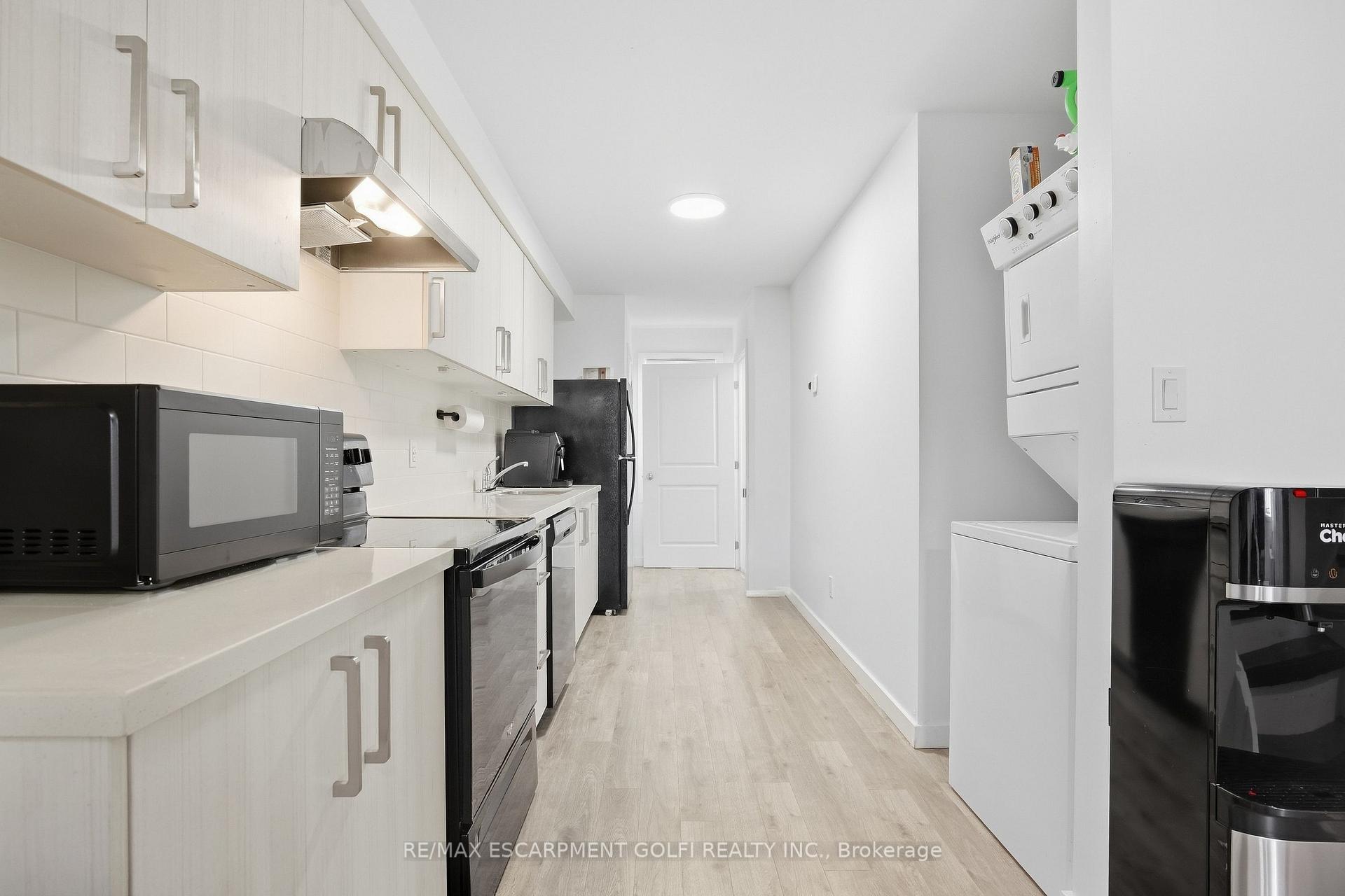 Photo 9 of 383 Chaffey Street, Welland, Lincoln/Crowland — HOMEH