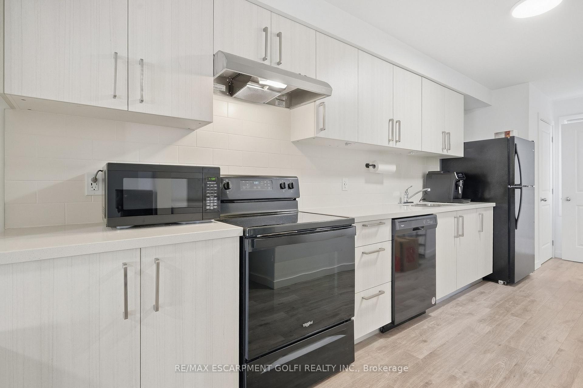 Photo 11 of 383 Chaffey Street, Welland, Lincoln/Crowland — HOMEH