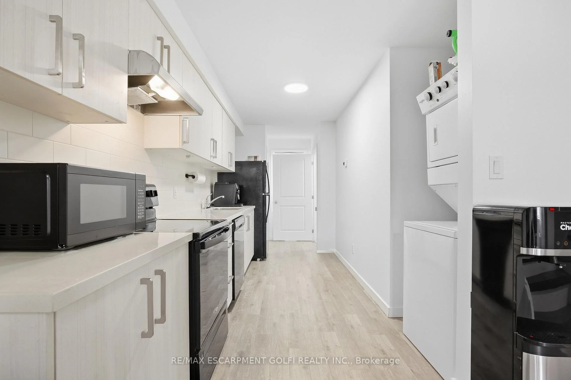 Photo 10 of 383 Chaffey Street, Welland, Lincoln/Crowland — HOMEH
