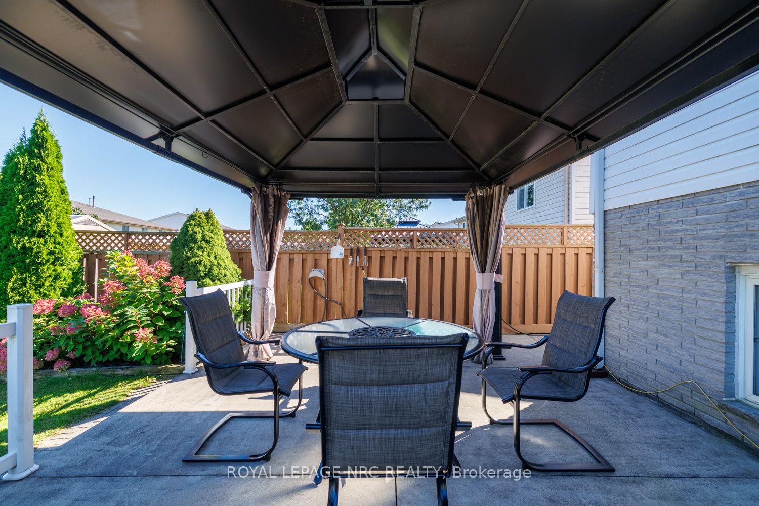 Photo 36 of 8057 Citation Road, Niagara Falls, Ascot — HOMEH