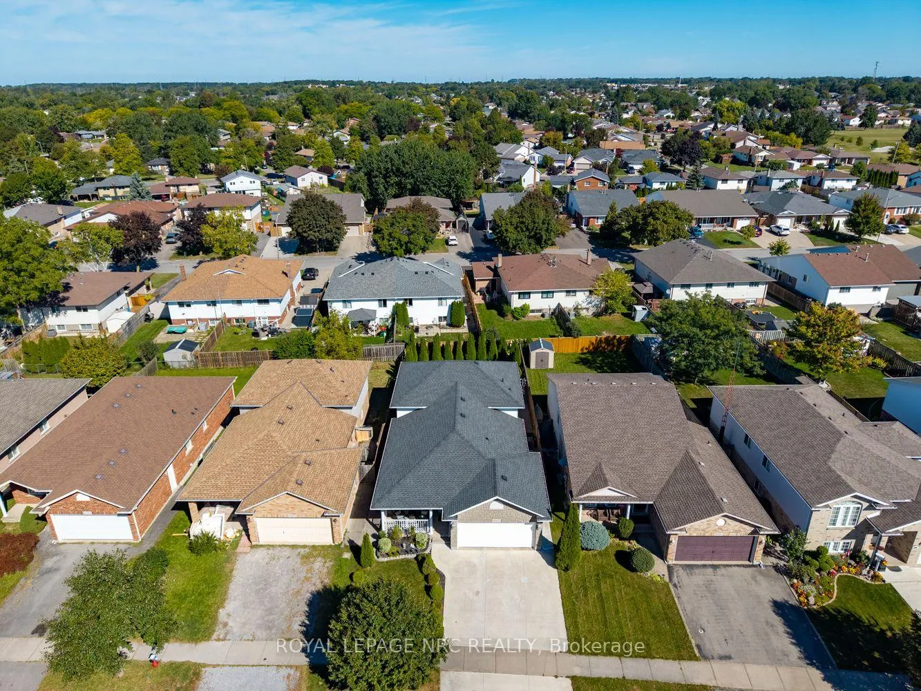 Photo 43 of 8057 Citation Road, Niagara Falls, Ascot — HOMEH