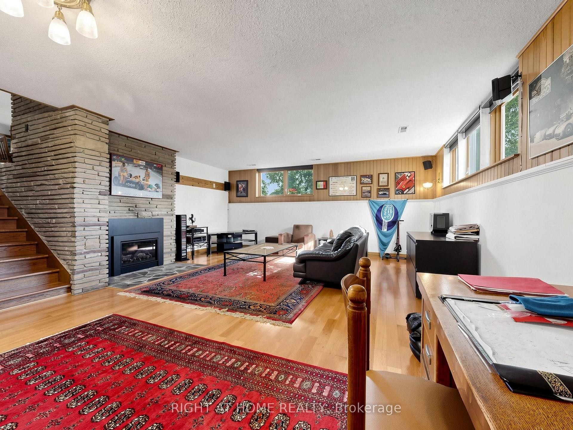Photo 22 of 4 Grovetree Road, Etobicoke, Thistletown-Beaumonde Heights — HOMEH