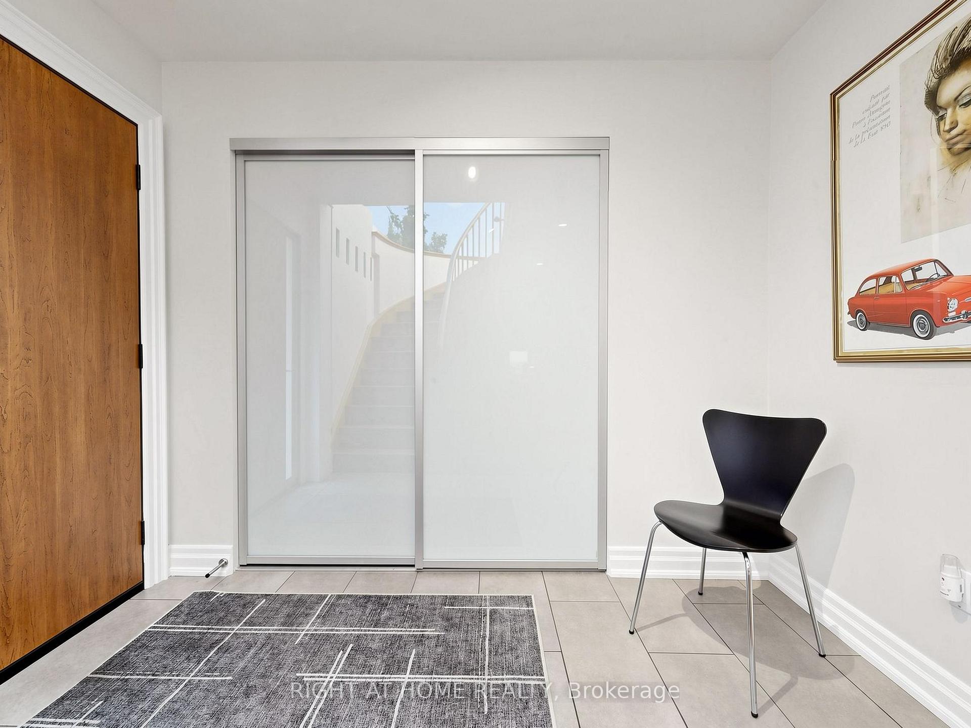 Photo 42 of 4 Grovetree Road, Etobicoke, Thistletown-Beaumonde Heights — HOMEH