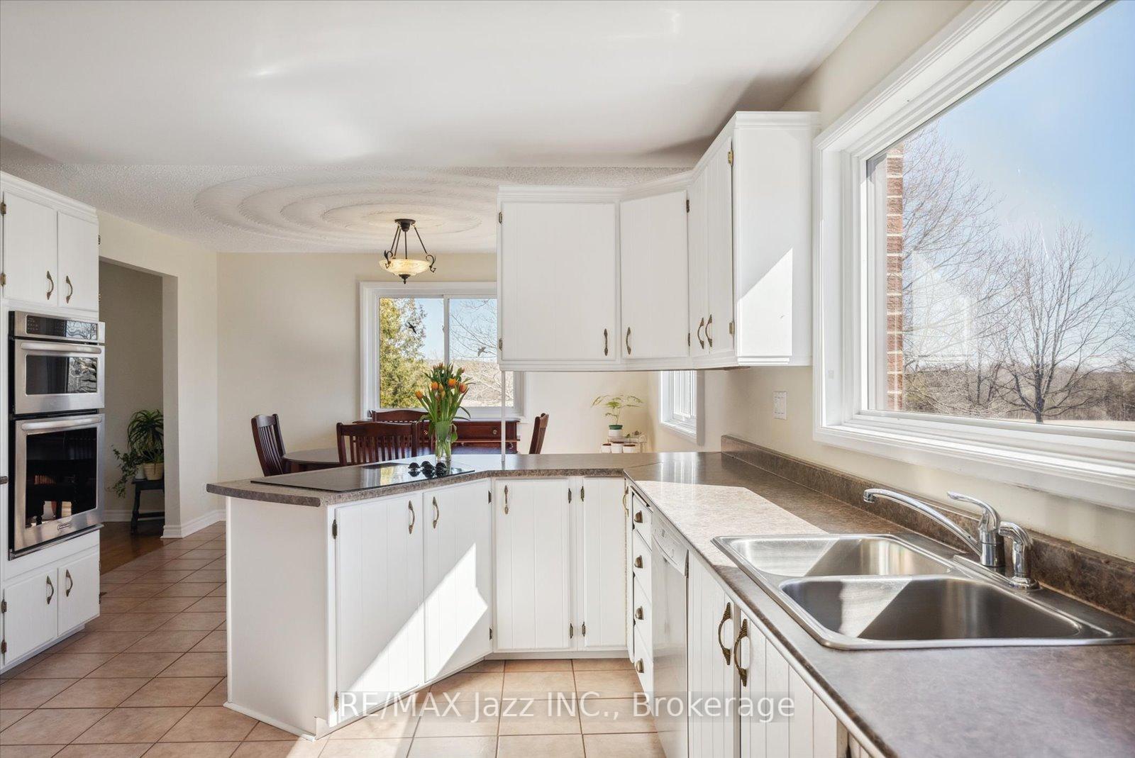 Photo 9 of 8733 Leskard Road, Clarington, Rural Clarington — HOMEH