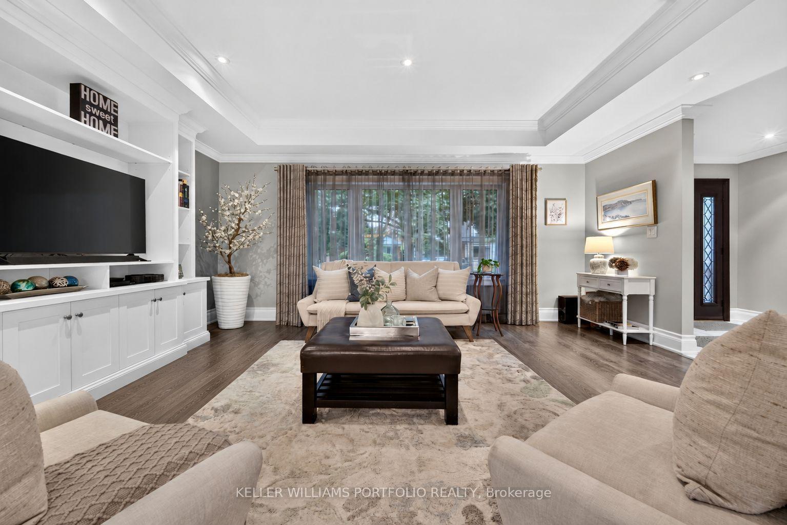 Photo 10 of 5 Northampton Drive, Etobicoke, Islington-City Centre West — HOMEH