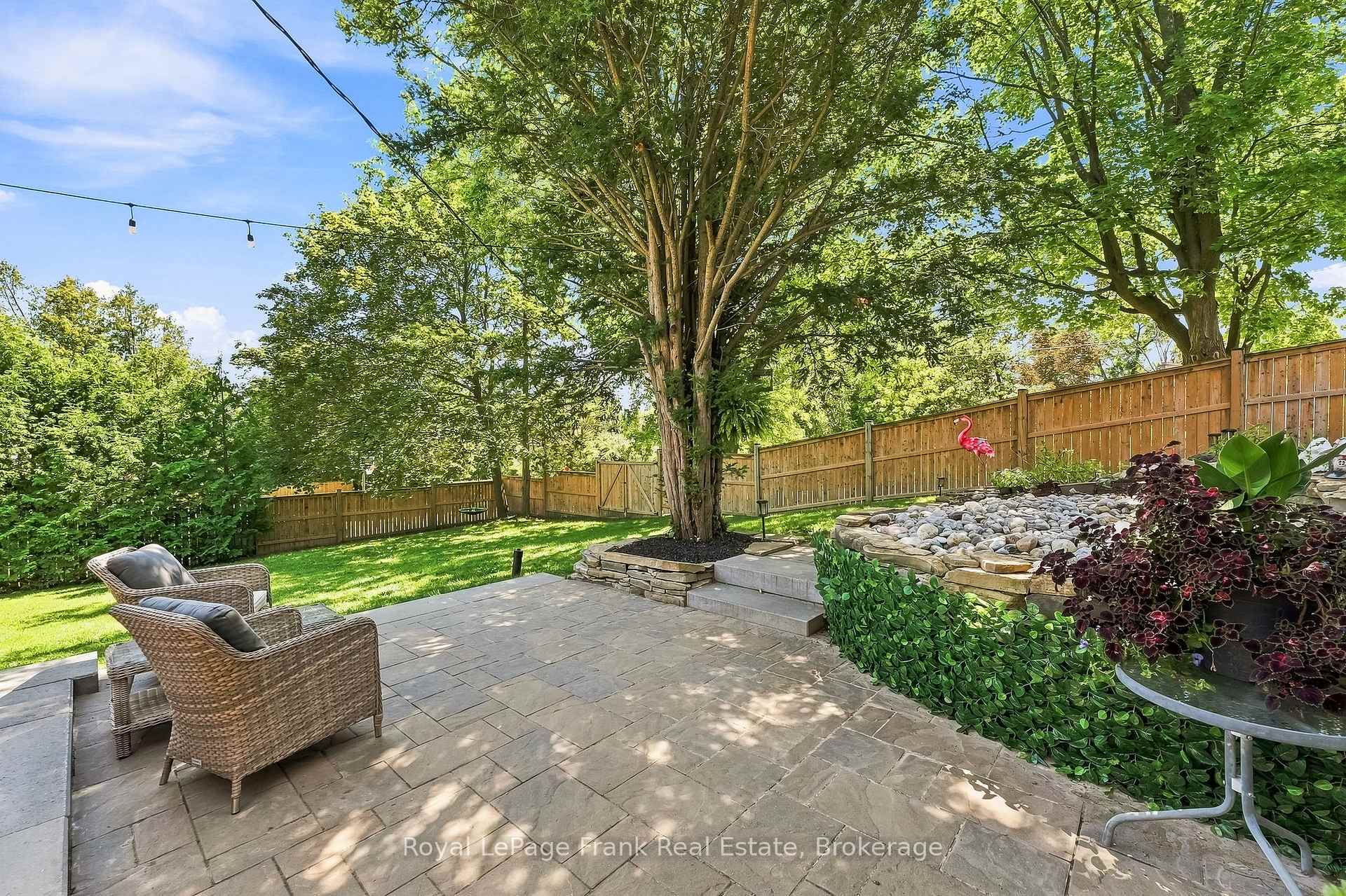 Photo 35 of 2 Crestwood Avenue, Peterborough, Monaghan Ward 2 — HOMEH